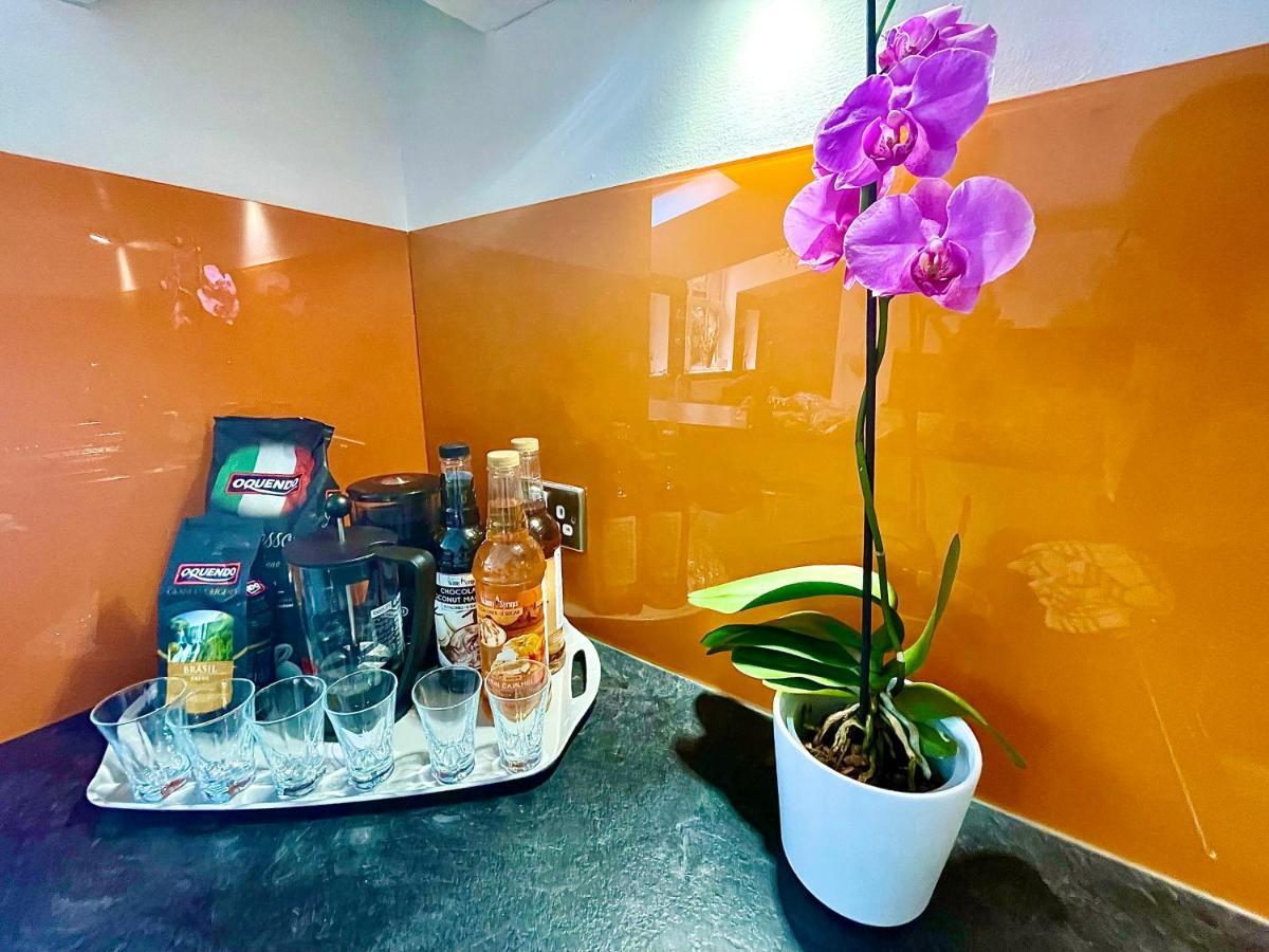 Penderi House Usk With Cymru Holidays エクステリア 写真