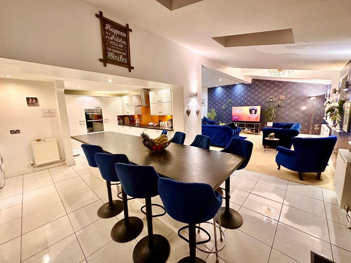 Penderi House Usk With Cymru Holidays エクステリア 写真